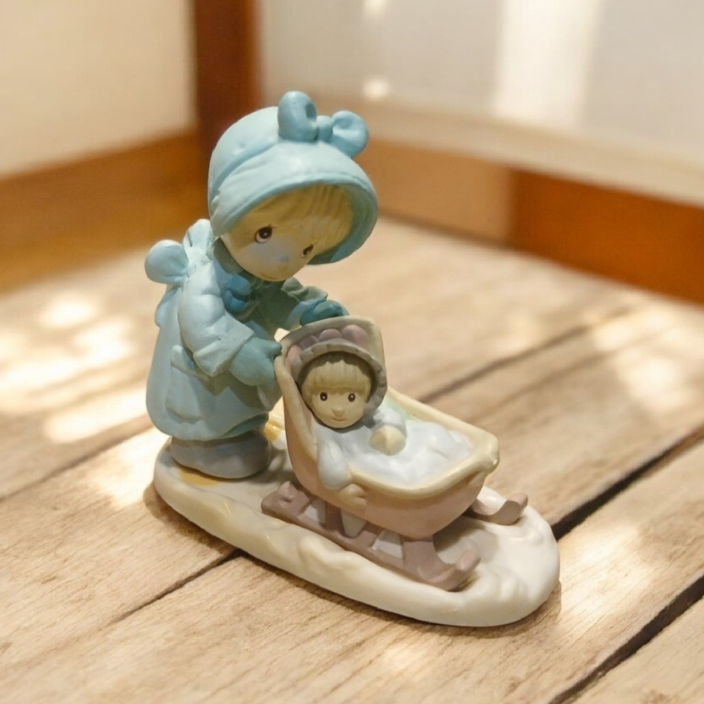 "January" Precious Moments 1989 Collectibile